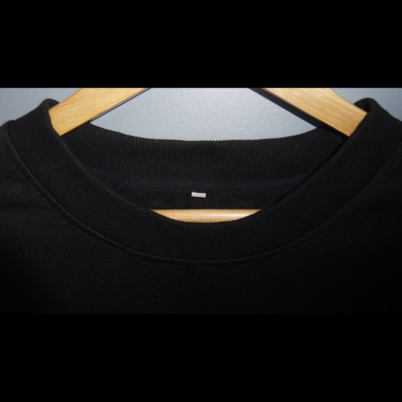 Fashion Nova Oversized Soft Black Sweater!! - Picture 3 of 5